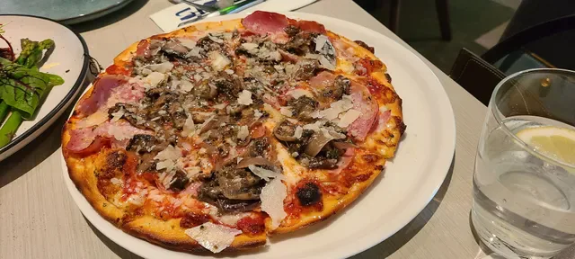 Parisi's Restaurant