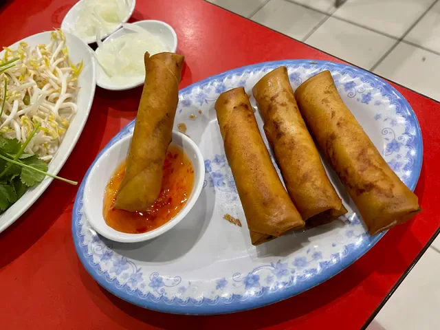 Pho Hong Tam
