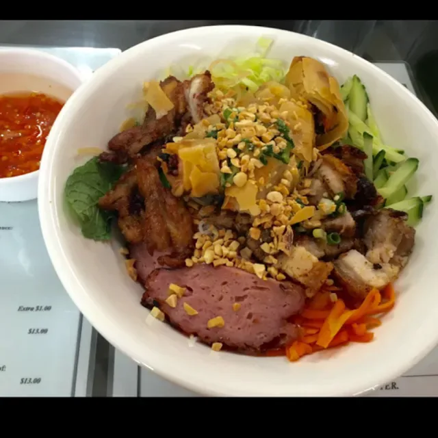 Pho Linh