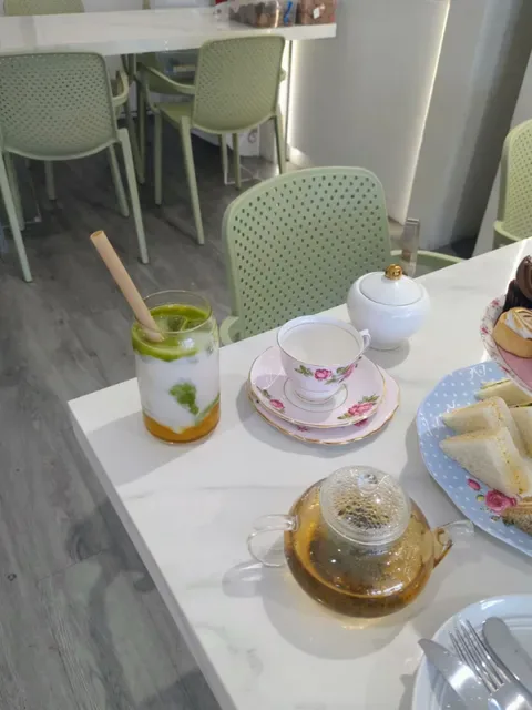 Phoenix Sweets Cakery
