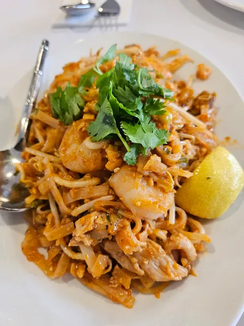 Phuket Thai Restaurant