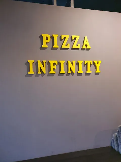 Pizza infinity
