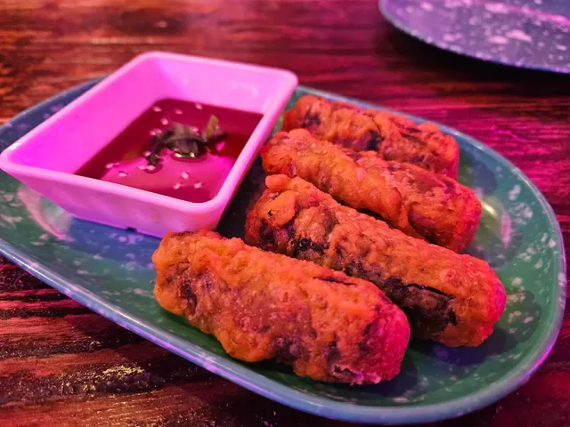 Plus 82 Pocha Korean restaurant