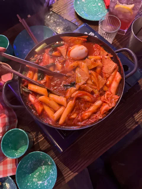 Plus 82 Pocha Korean restaurant