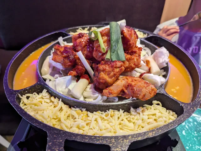 Plus 82 Pocha Korean restaurant