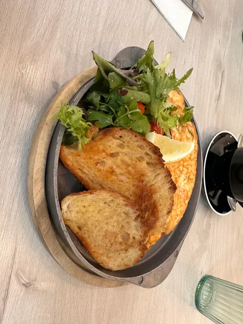 Polk Restaurant and Bar
