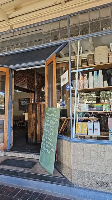 Queen Street cafe.