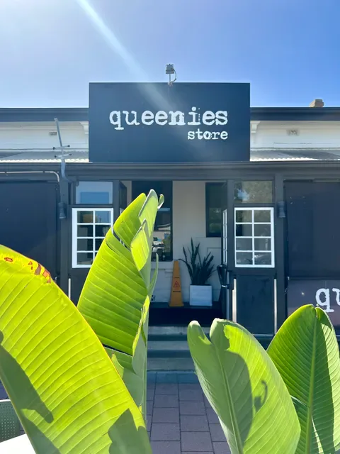 Queenies Store