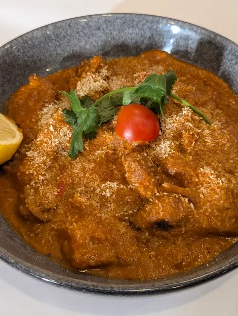 Raj on Taj Hutt Street