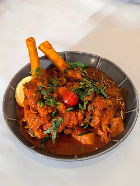 Raj on Taj Hutt Street