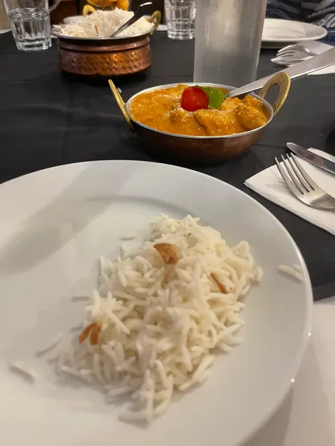 Raj on Taj Hutt Street
