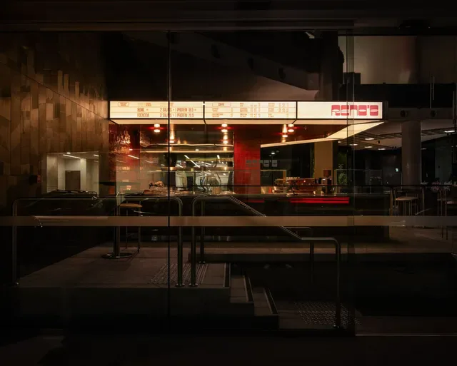 Reno's Bistro