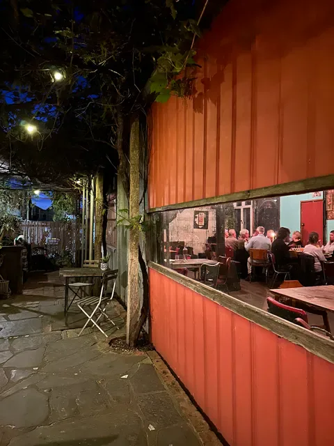 Russell's Pizza