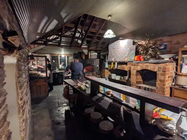 Russell's Pizza