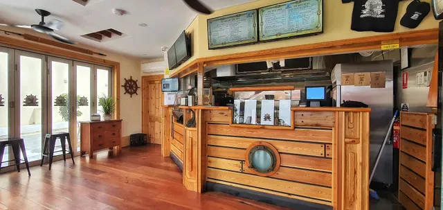 SALTY DOG SEAFOOD AND GRILL