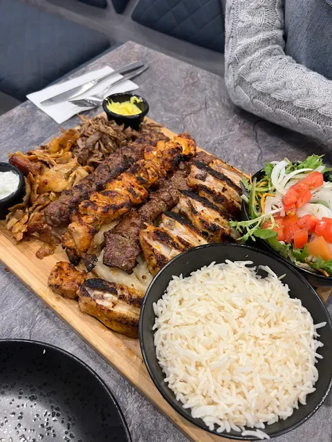 Saray Kebab House