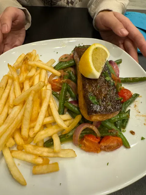 SheShells Restaurant