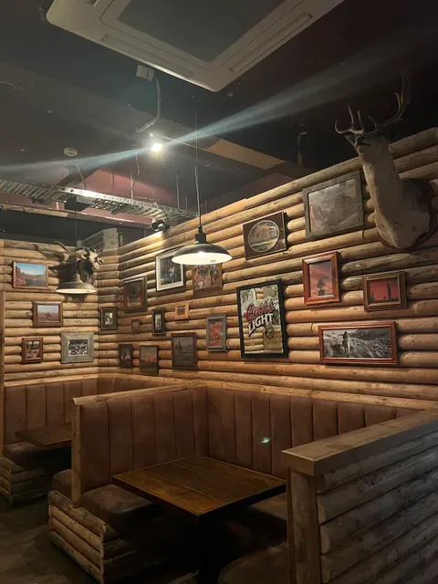 Shotgun Willie's