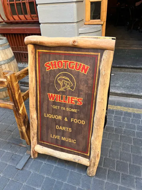 Shotgun Willie's