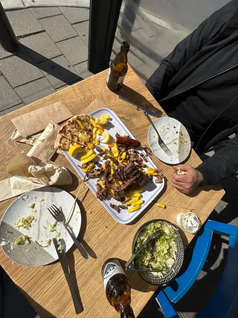 SKARA Greek Street Food