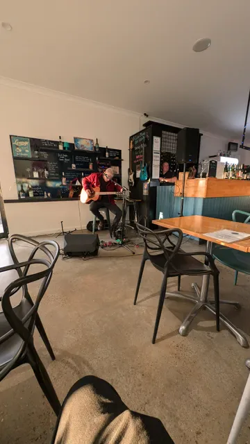 SOURC'D Wine Collective & Bar