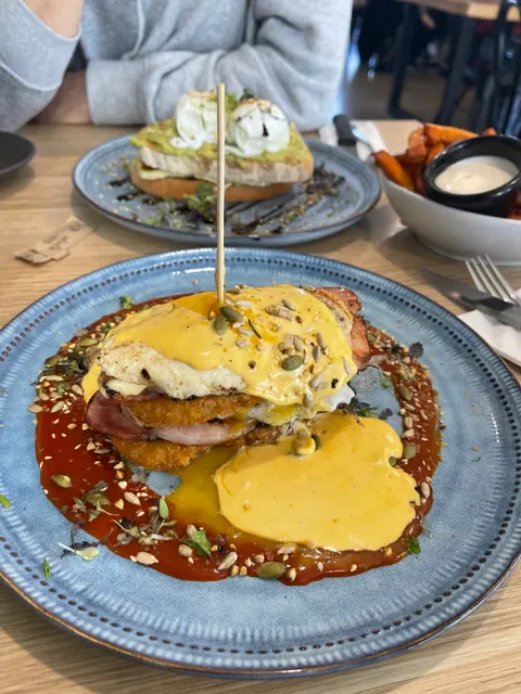 Square 44 Cafe