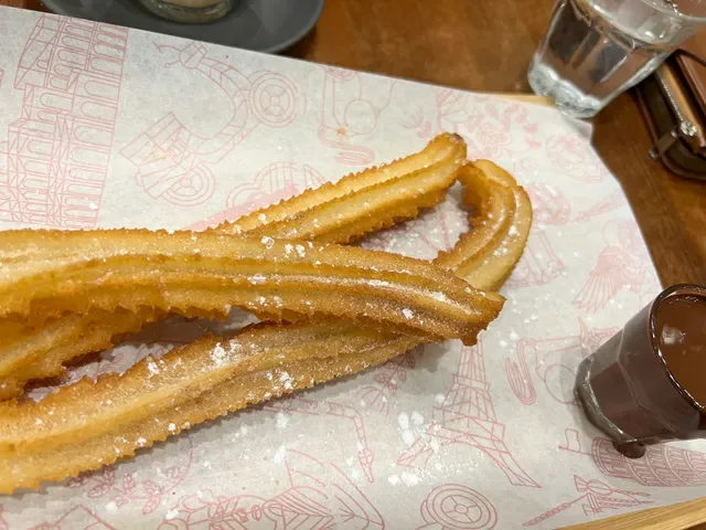 St Louis House of Fine Ice Cream & Dessert
