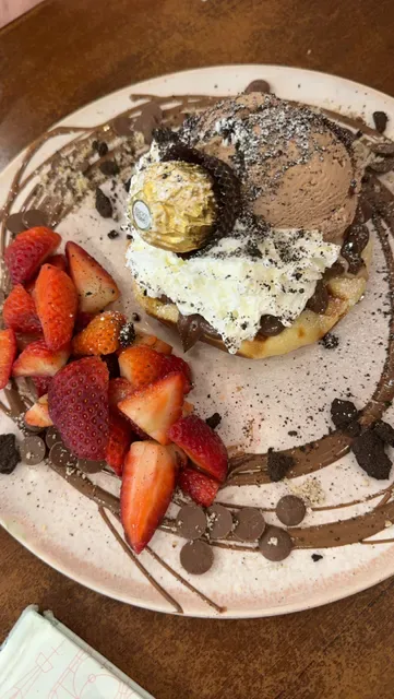 St Louis House of Fine Ice Cream & Dessert