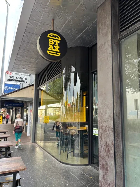 Stax Burger Co. - Prospect