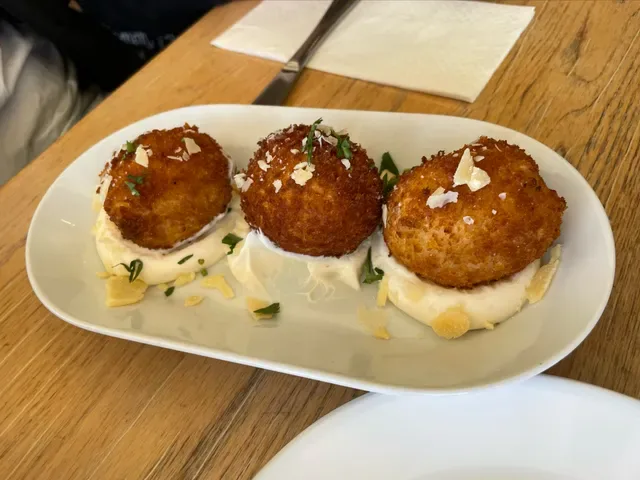 Stella Restaurant