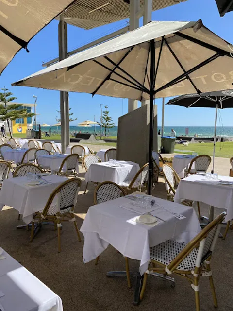 Stella Restaurant