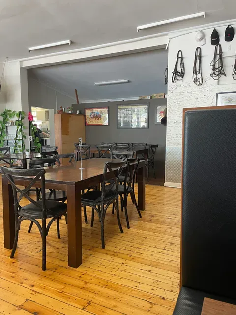Strappers Cafe