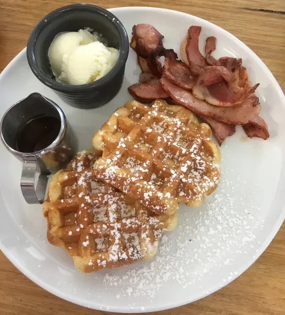Strappers Cafe