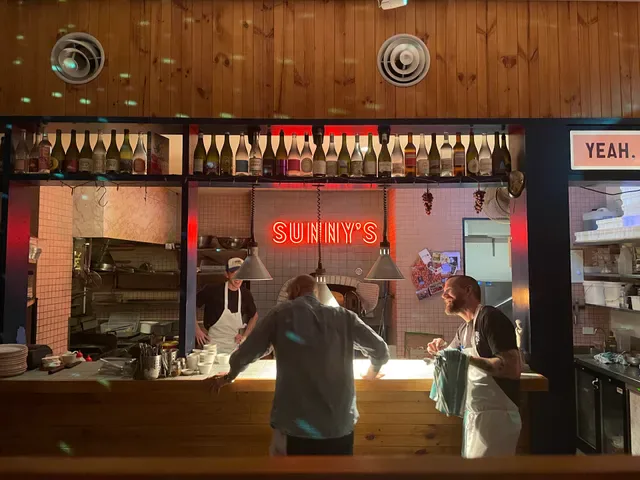 Sunny's Pizza