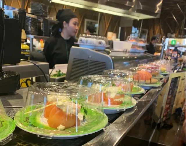 Sushi Train St Clair Station