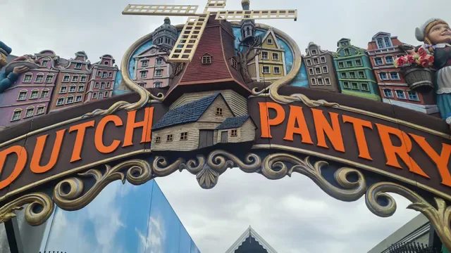 The Dutch Pantry