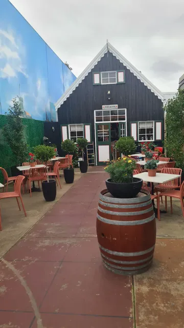 The Dutch Pantry
