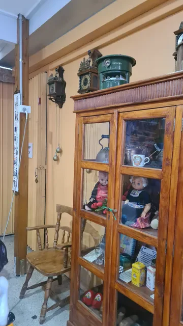The Dutch Pantry