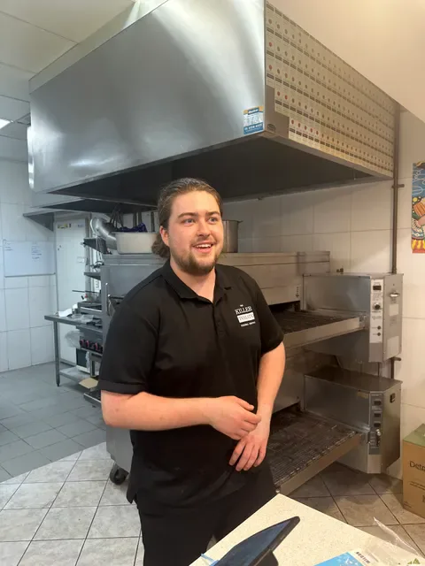 The Killer Tomato Pizzeria - Newton
