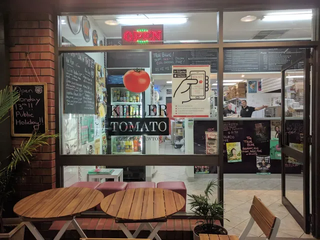 The Killer Tomato Pizzeria - Newton
