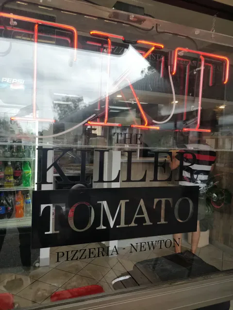 The Killer Tomato Pizzeria - Newton