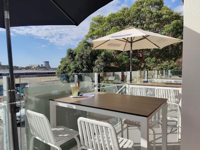 The Lighthouse Wharf Hotel