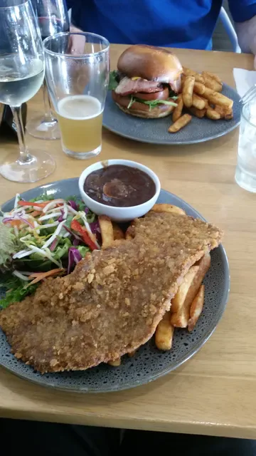 The Lighthouse Wharf Hotel