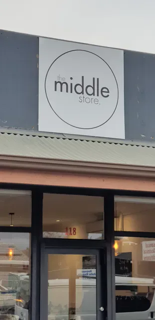 The Middle Store