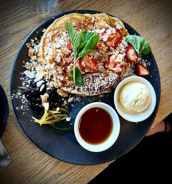 The Organik - Cafe - Store - Living