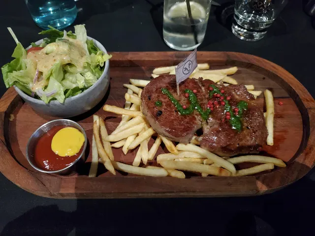 THE SPOT ON MELBOURNE