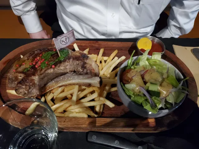 THE SPOT ON MELBOURNE
