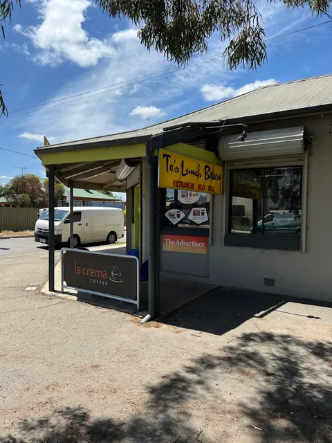 To's Lunch Bakery