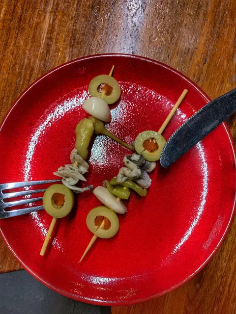 Udaberri Pintxos Y Vino