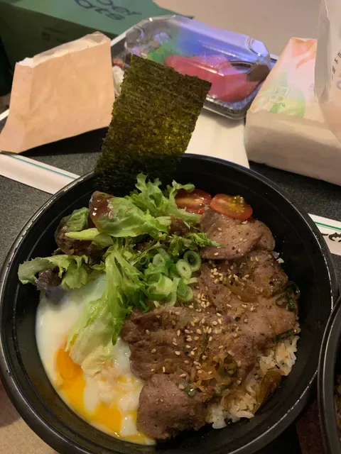 UNI SUSHI (Sushi & Street Food)